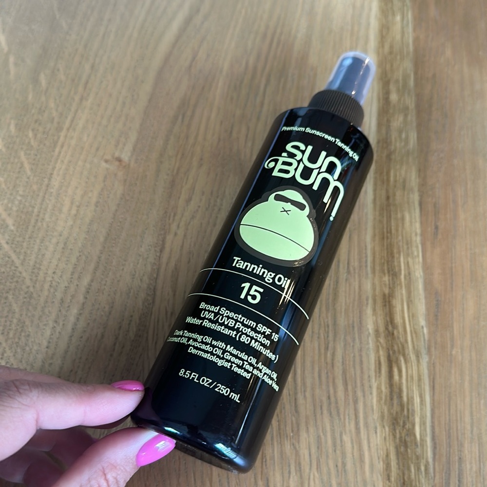 Sun Bum Tanning oil! SPF 15! Never used!